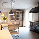 Hotel Le Coq Chantant And Boutique
