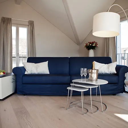 Hotel Le Coq Chantant And Boutique 4*