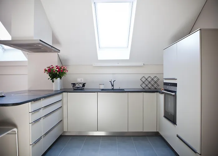 Le Coq Chantant And Boutique Hotel Saint-Livres